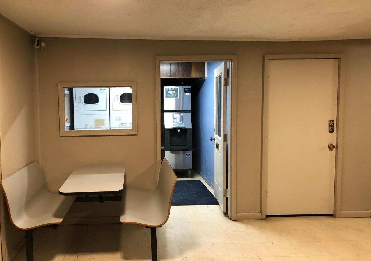 Americas Best Value Inn Sheridan Wy Exterior photo